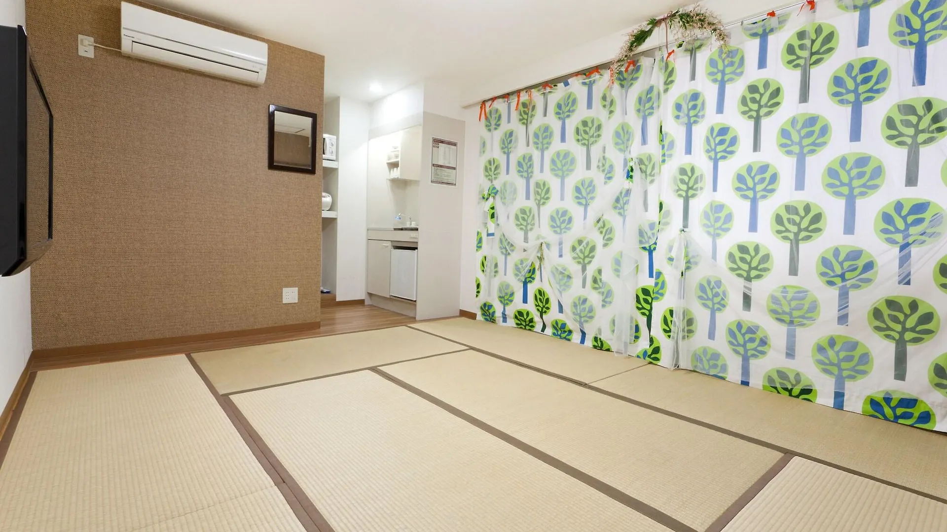 Hanabi Hotel Tokyo